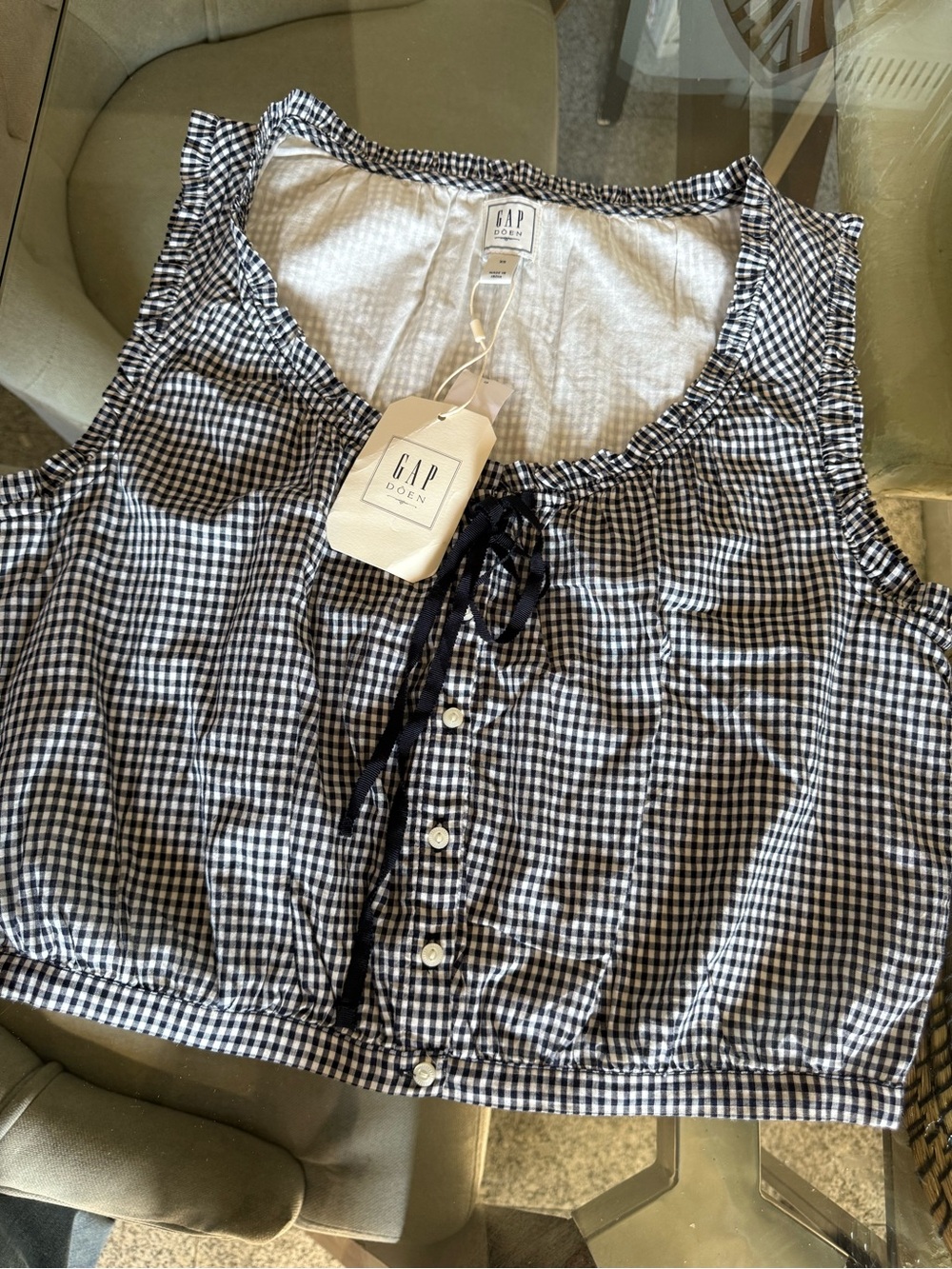 GAP Black and White Gingham Tie-Front Sleeveless Top - Picture 4 of 8